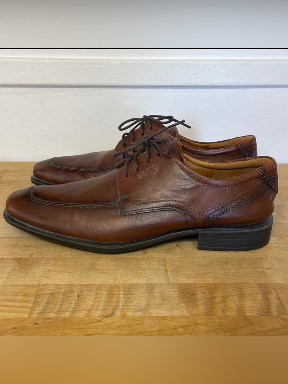 ECCO Men's Cairo Apron Toe Tie Oxford dress shoes men’s size 9.5-10